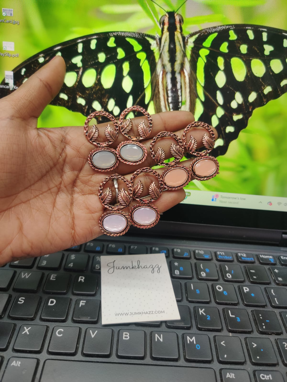Copper stud JBF587