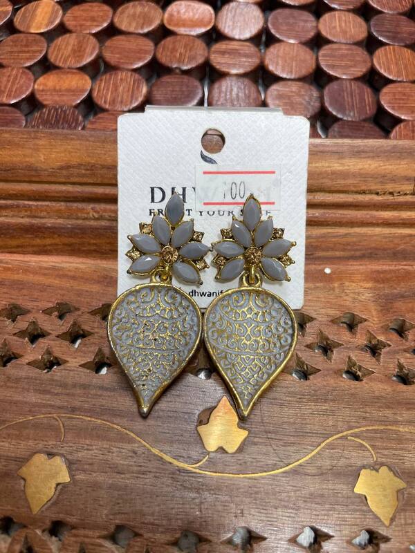 Party wear stud  JCS05