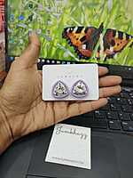 Triangle Stud