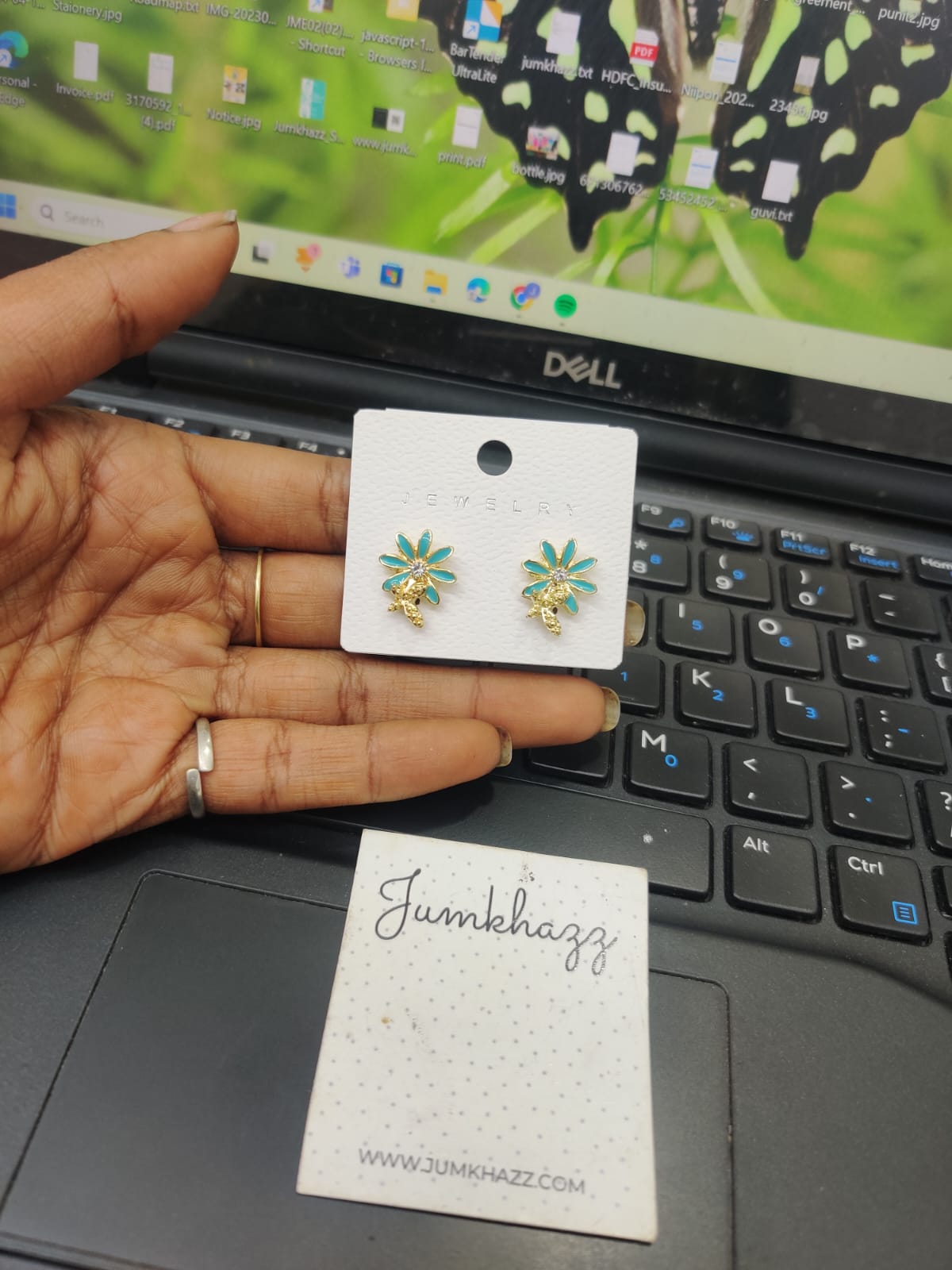 Flower stud JFE474