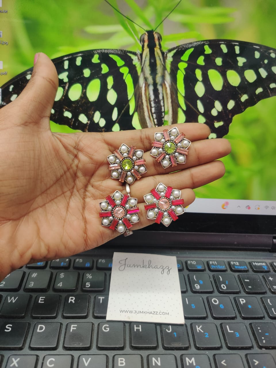 Stud JFE559