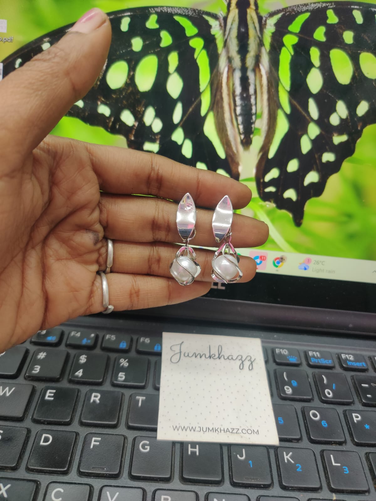 Stud JFE577