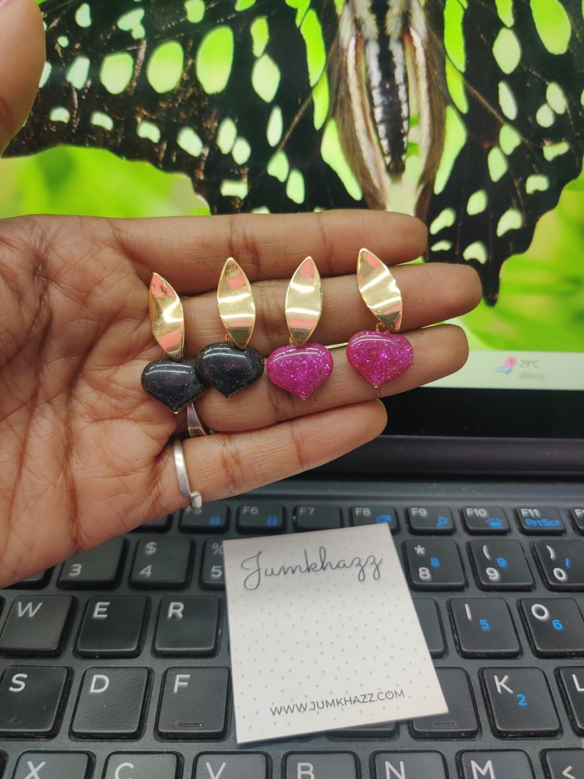 Heart earringJFE584