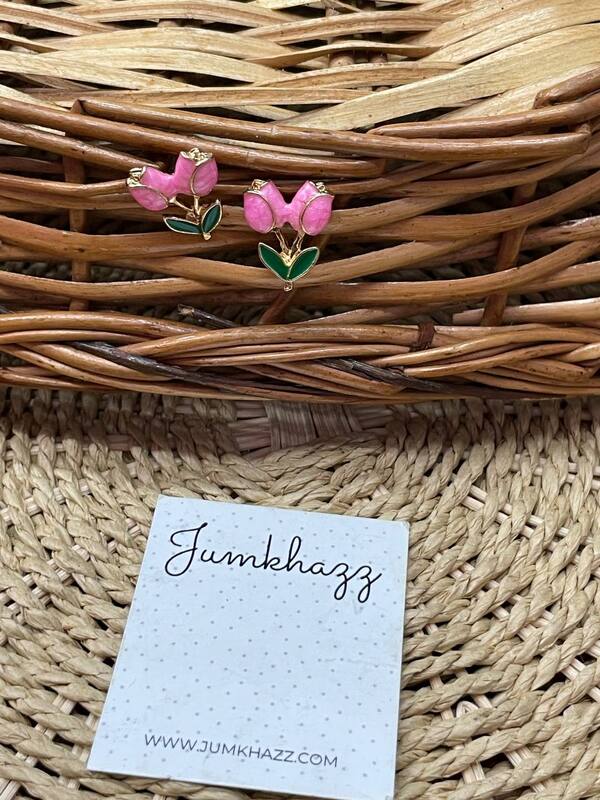 Tulip stud JFE610