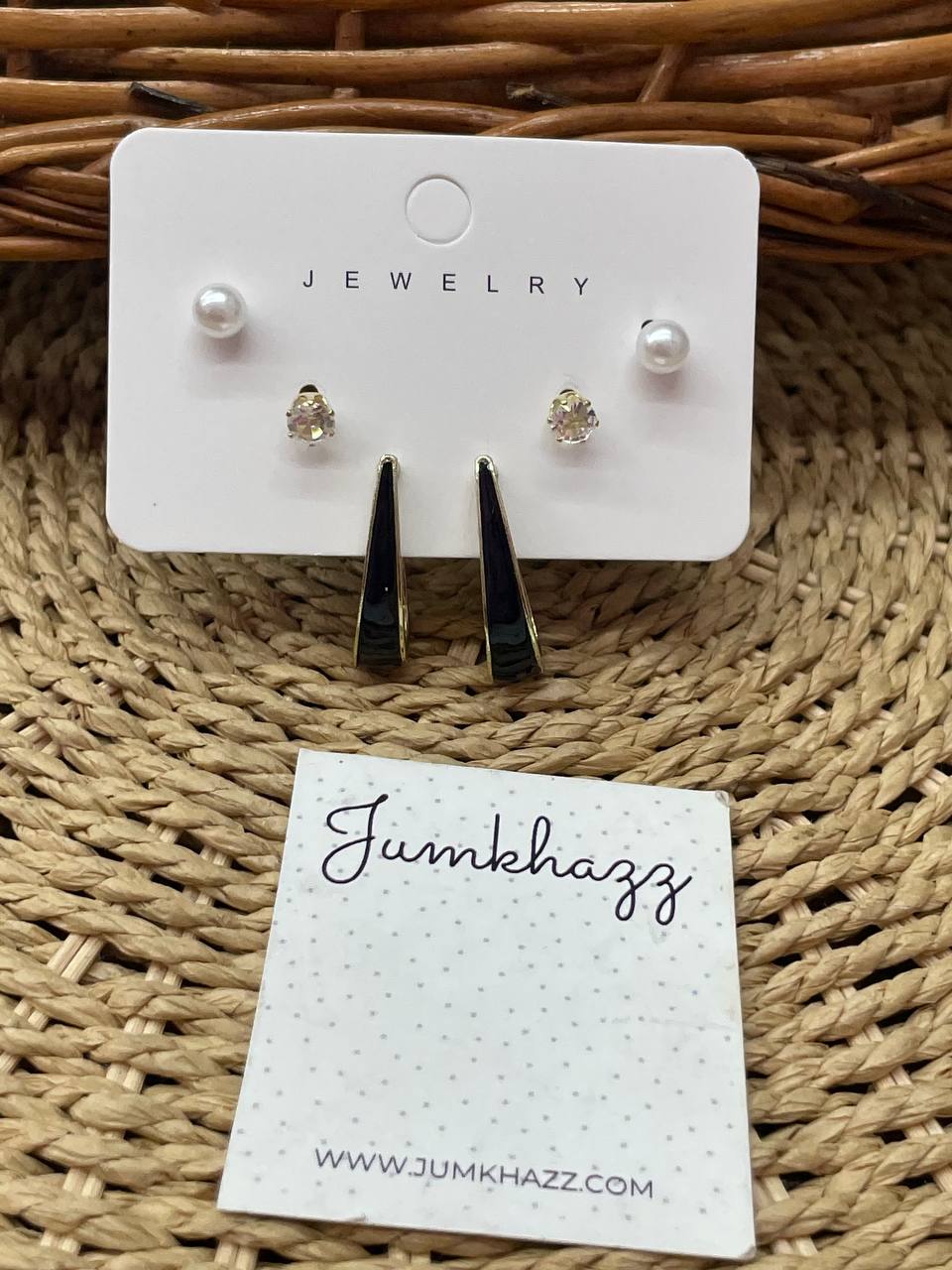 card earring JFE675