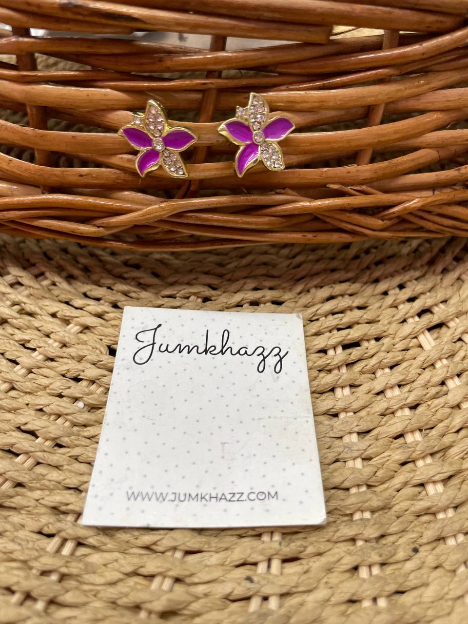 Flower stud JFE681