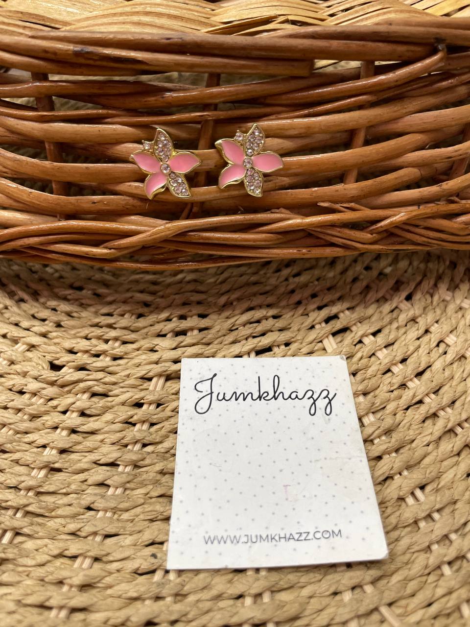 Flower stud JFE681