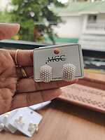 Stud JFE916