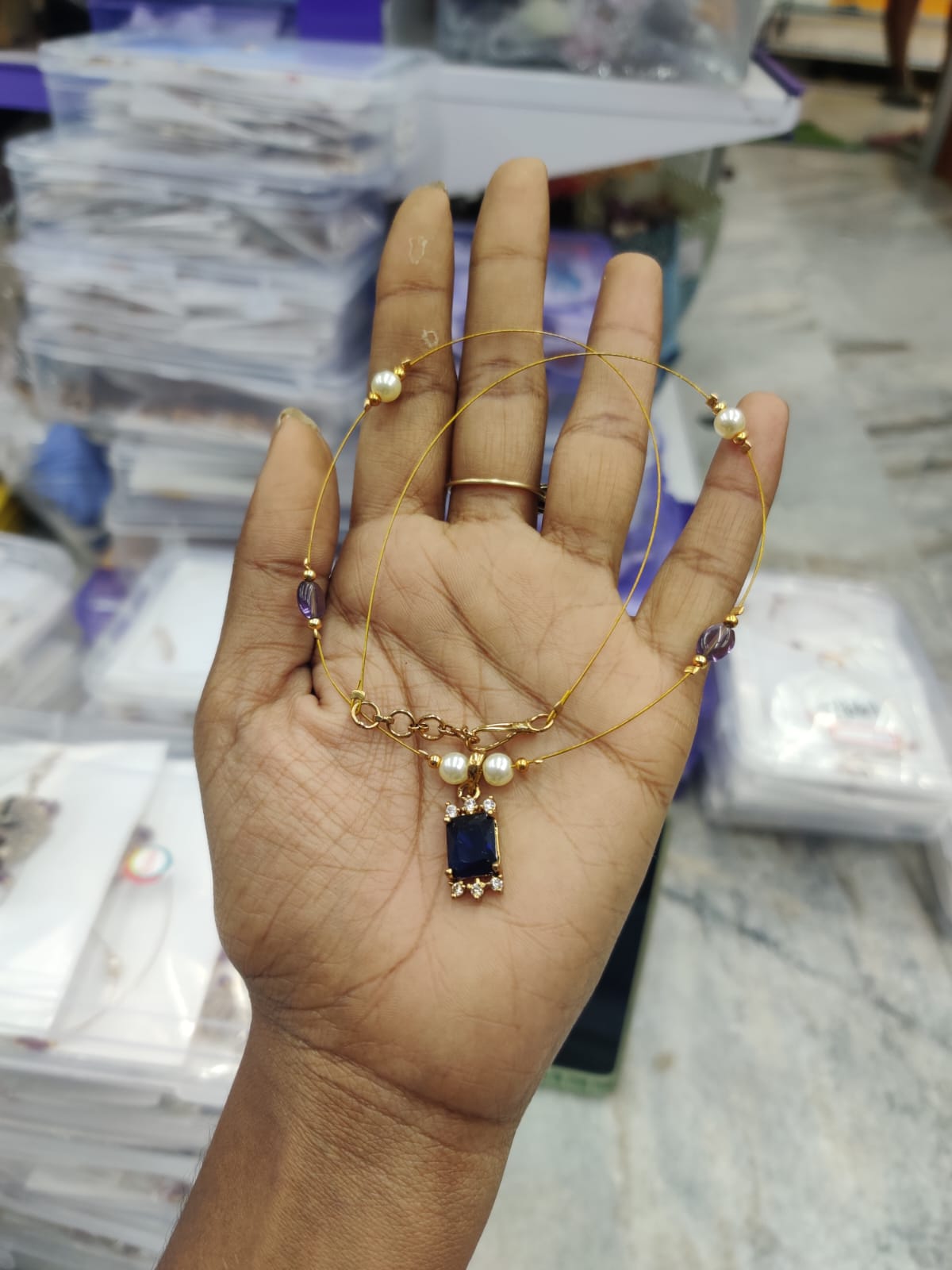 Invisible Chain (JIC11)