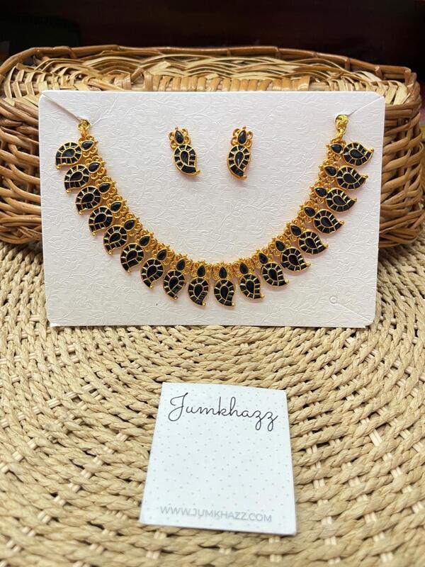 Antique Neckpiece (JNC122)
