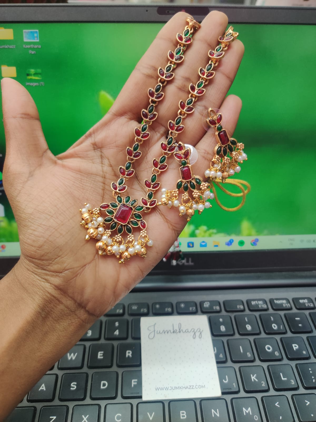 Necklace (JNC48)