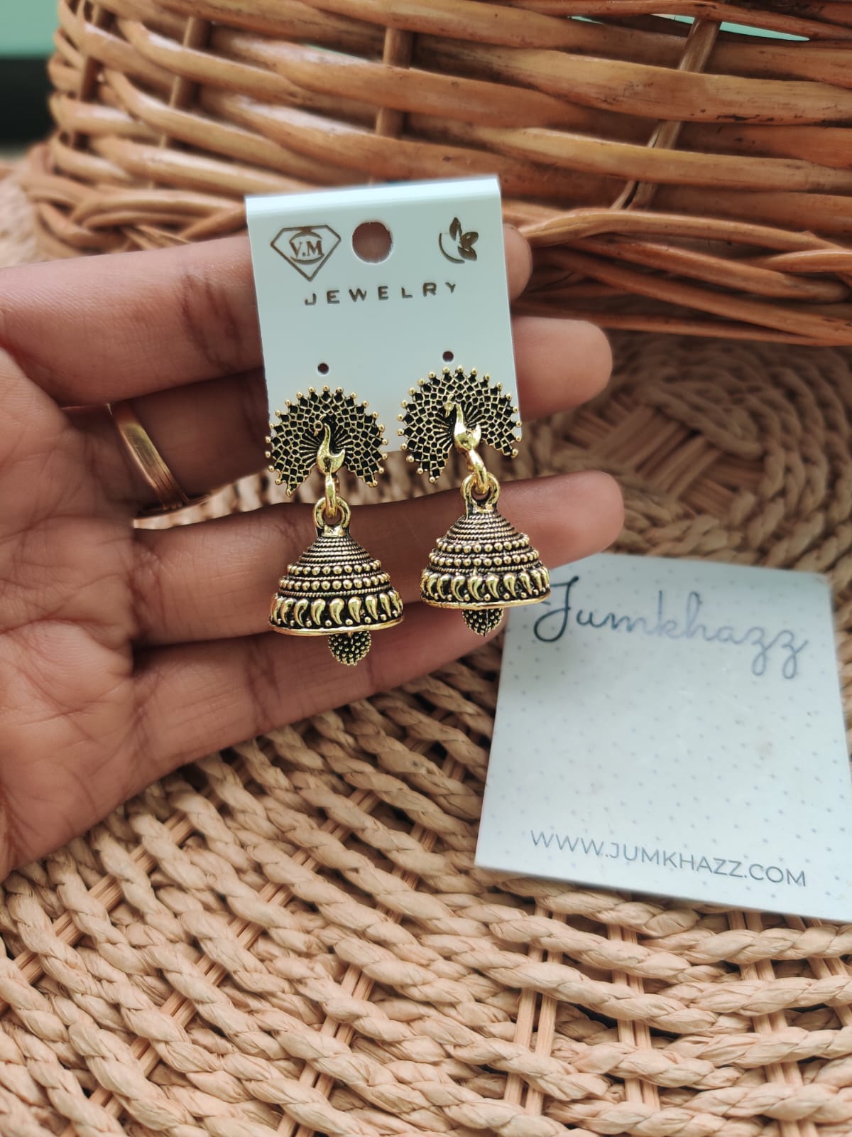 Peacock jumkha JS130