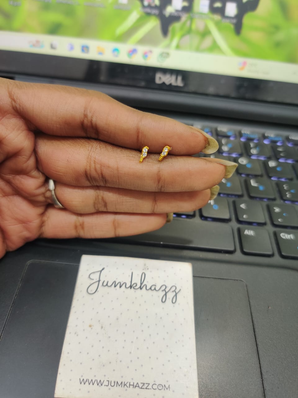 Stud JSS02