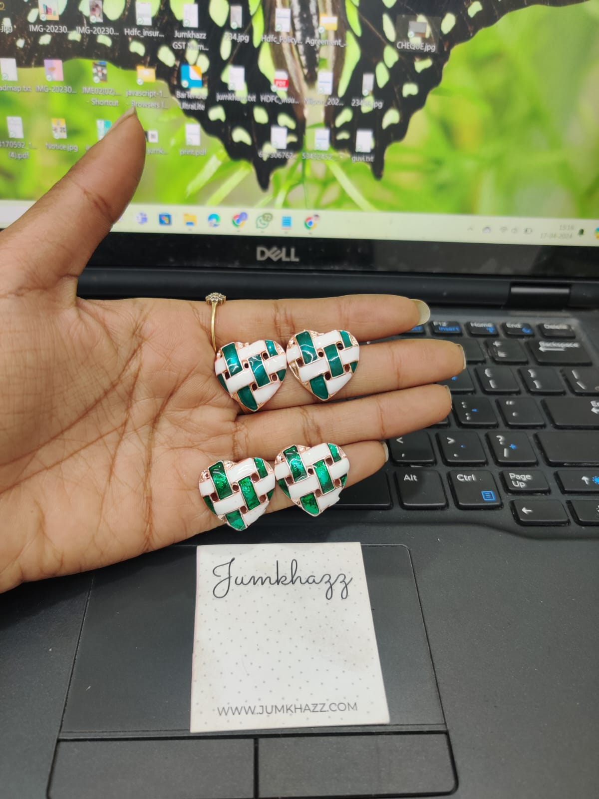 Heart Stud JST540
