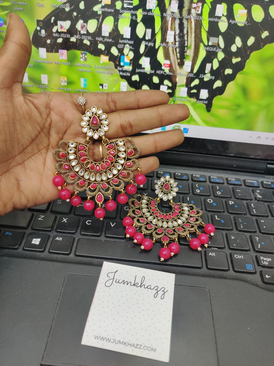 Partwear stud JST562