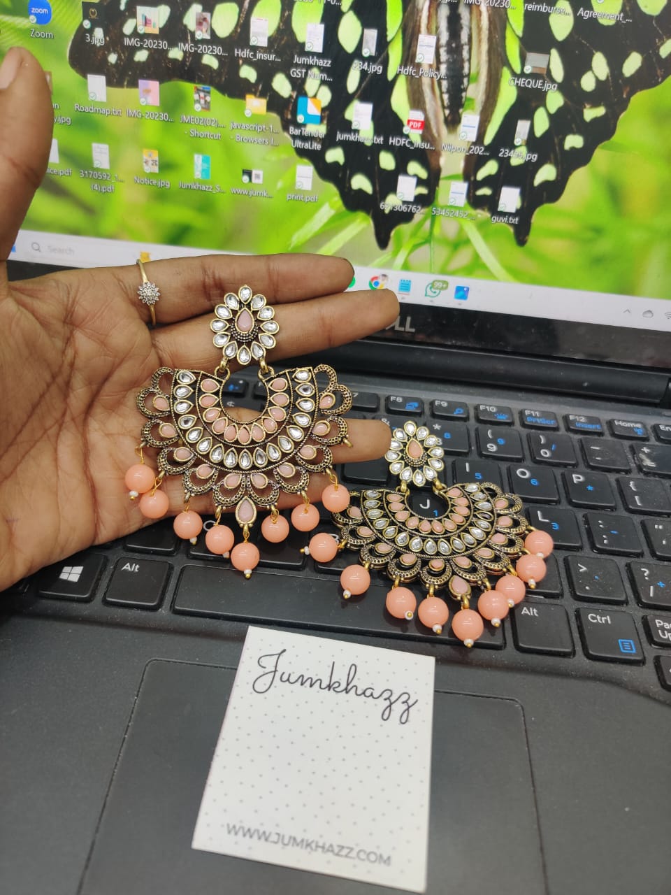Partwear stud JST562