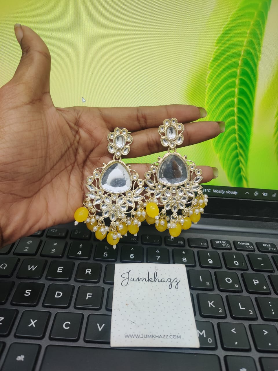 Kundan Stud JST568