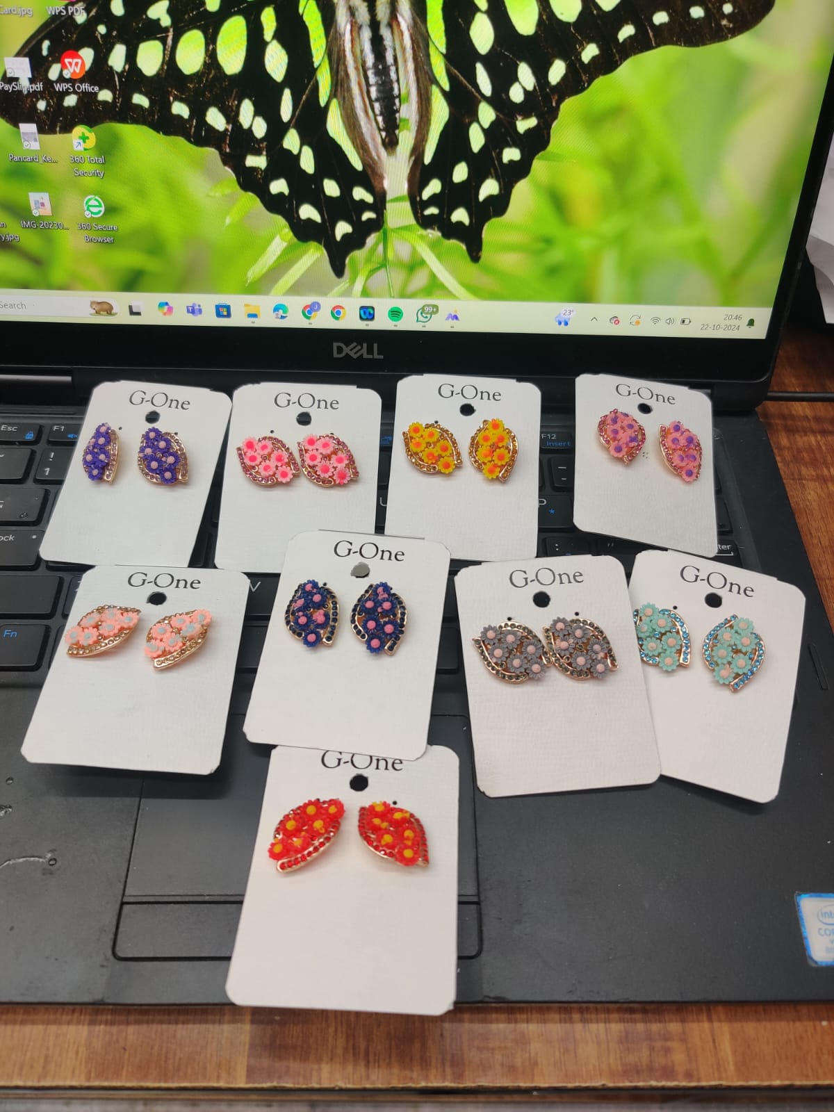 RoseStud JST625