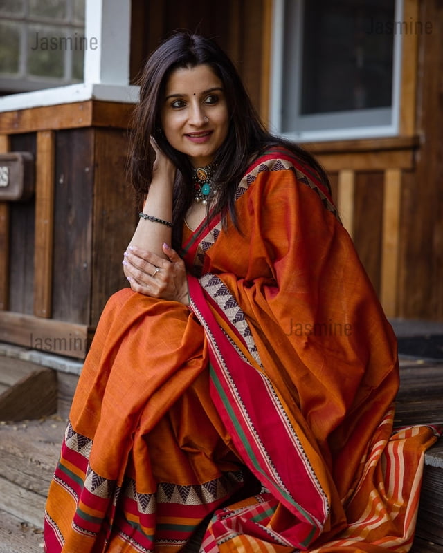 Rhea ( Pure Narayanpet handloom )
