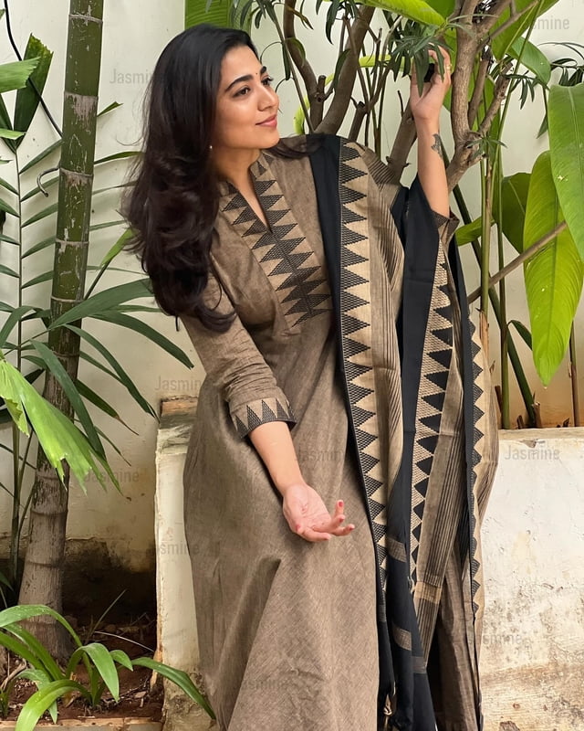 Rani - रानी ( Pure Cotton material )
