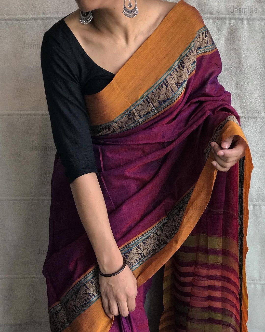 Kani - കനി ( Authentic Narayanpet Handloom )