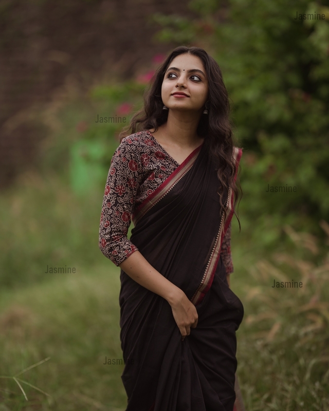 Ayushi - आयुषी ( Premium Soft Cotton )