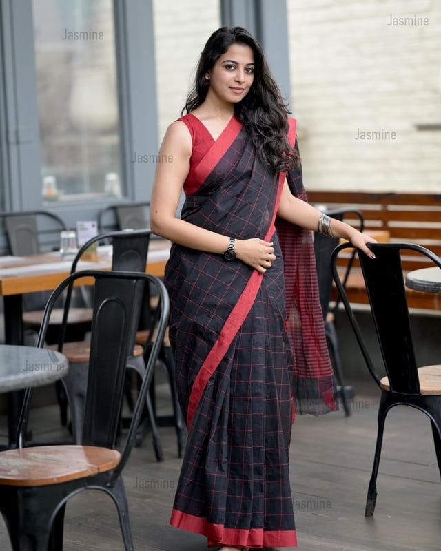Tisha - तिशा ( Pure cotton sarees )