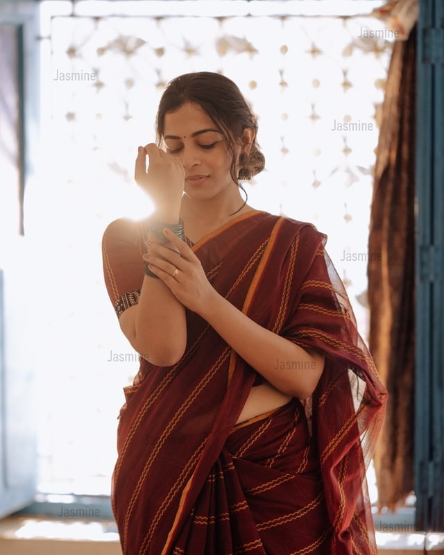Malini - மாலினி ( Authentic Narayanpet cotton sarees )