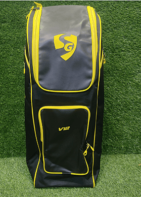 CRICKET KITBAG SG V12 WHEELIE DUFFLE JUNIOR