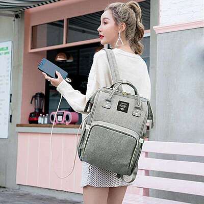 Multi-functional Mommy Bag Crib Backpack with USB support, Large Capacity Mother and Baby Bag Folding Mommy Bag Multi-functional Mommy Bag Crib Backpack with USB support, Large Capacity Mother and Baby Bag Folding Mommy Bag