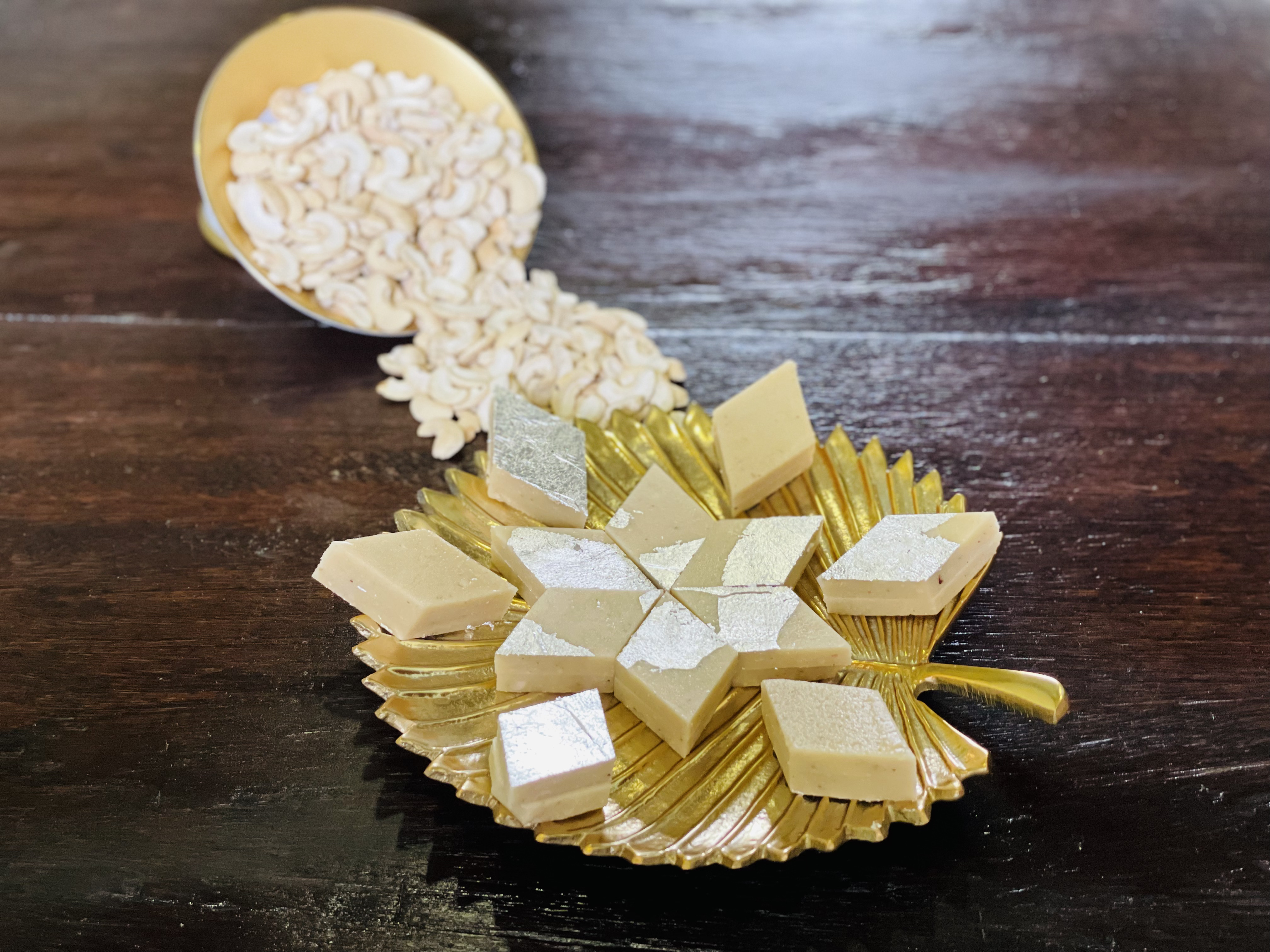  Kaju Kathli