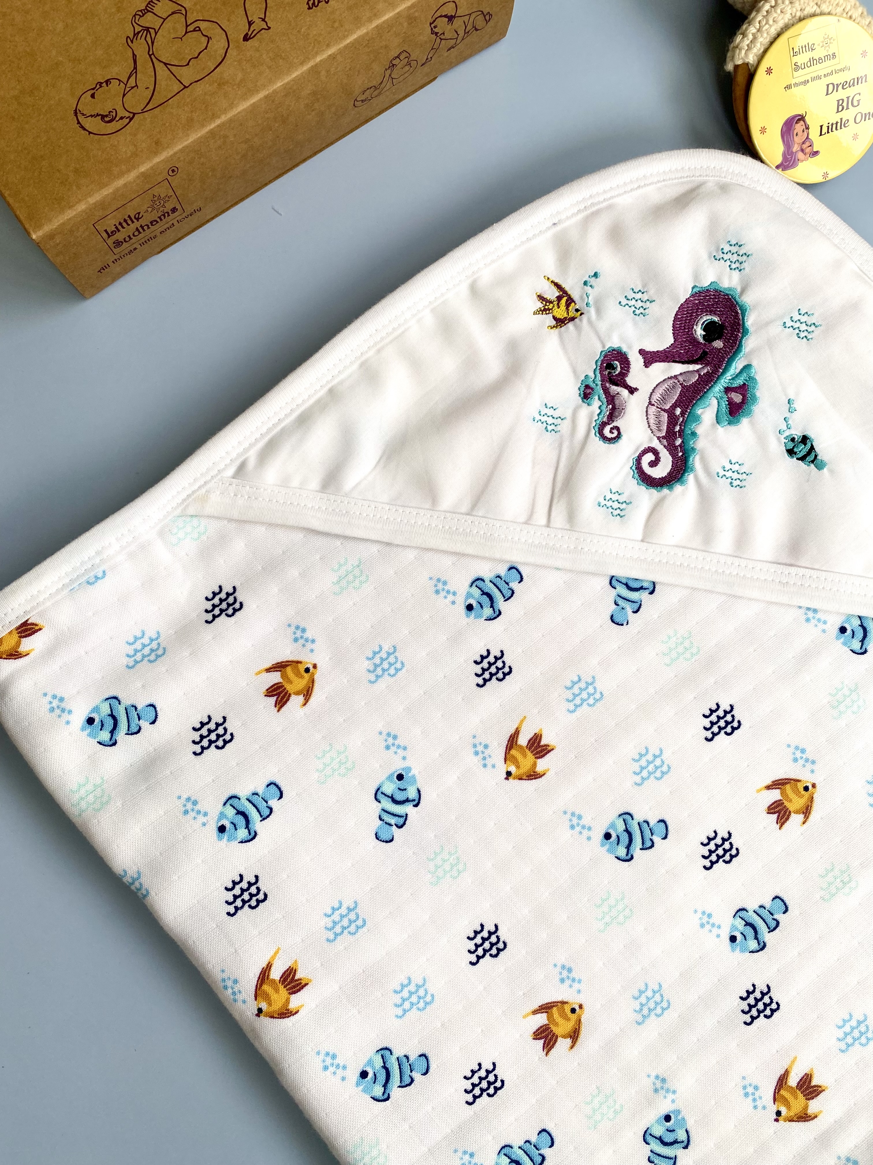 Muslin Cotton New-Born Baby Gift Set