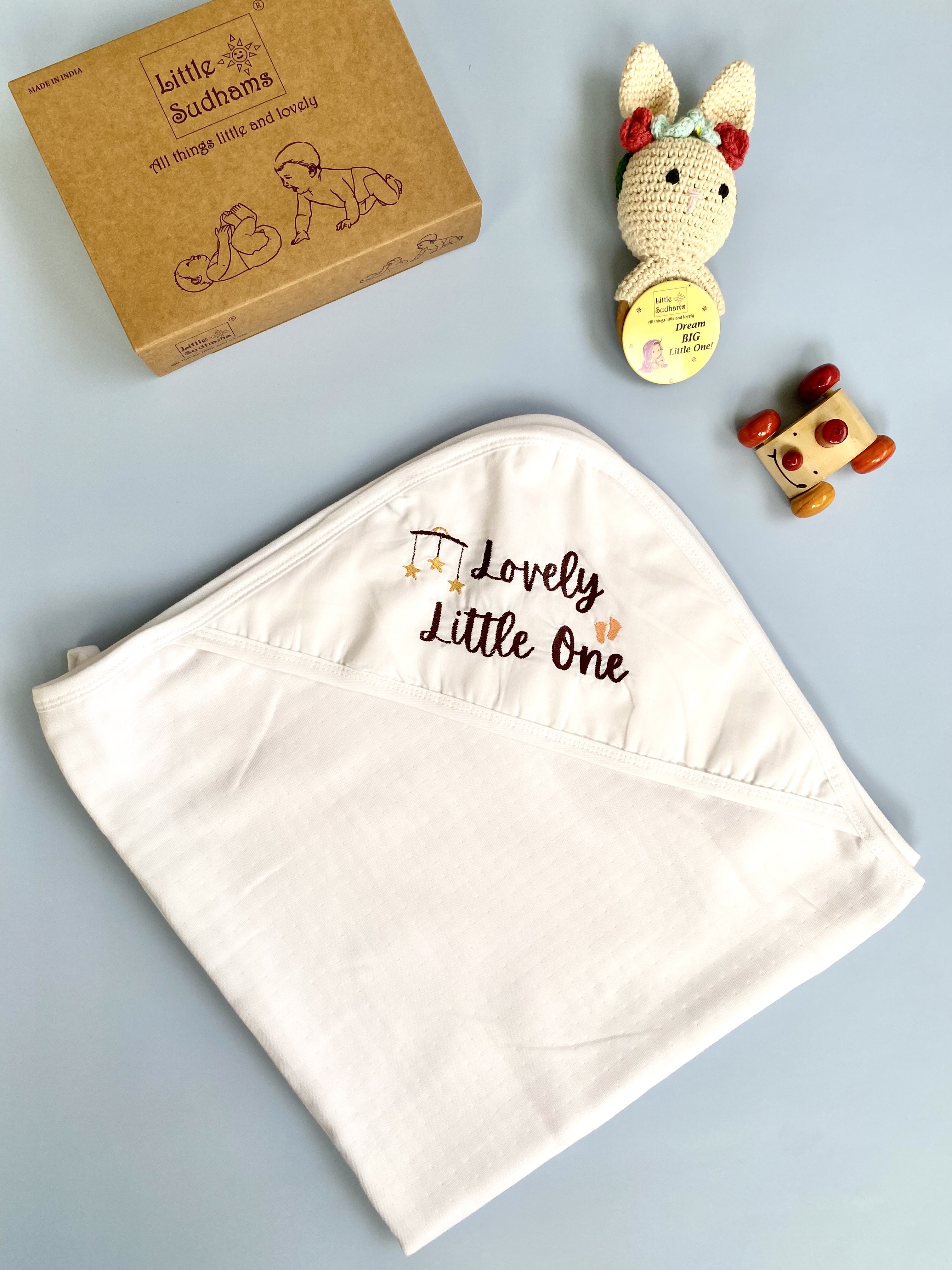 Muslin Cotton New-Born Baby Gift Set
