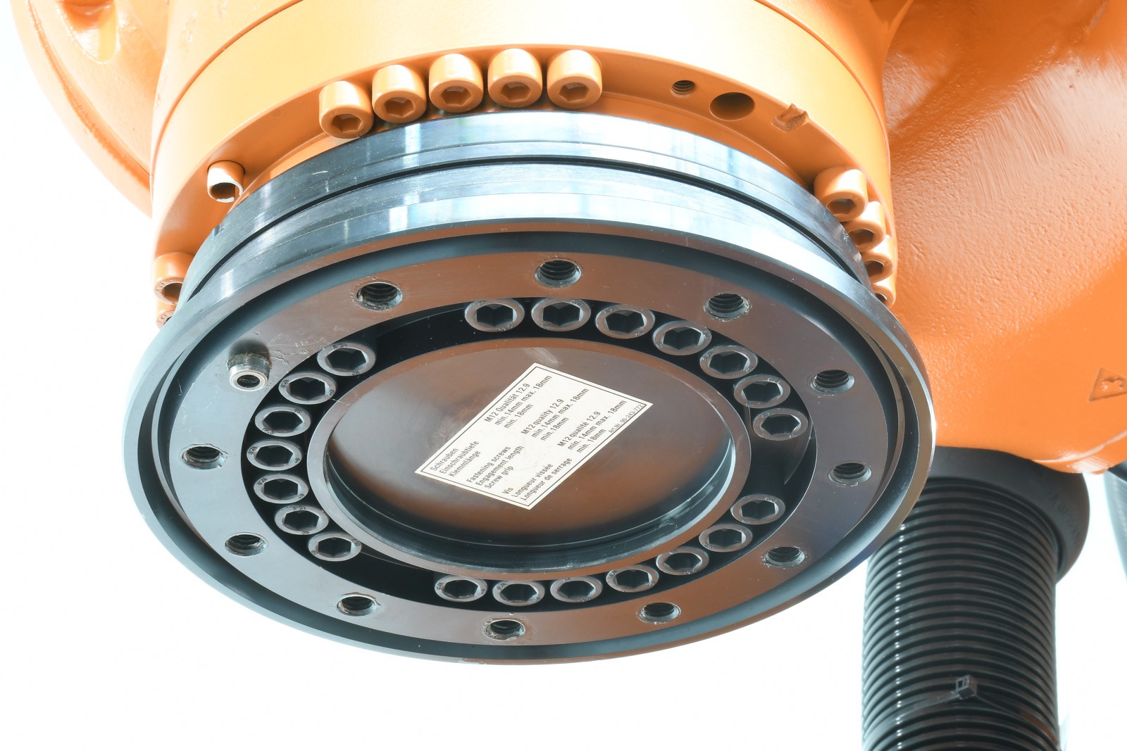 KUKA 10027576, KR 360 R2830, Schwerlast- Industrieroboter mit KRC4 Steuerung