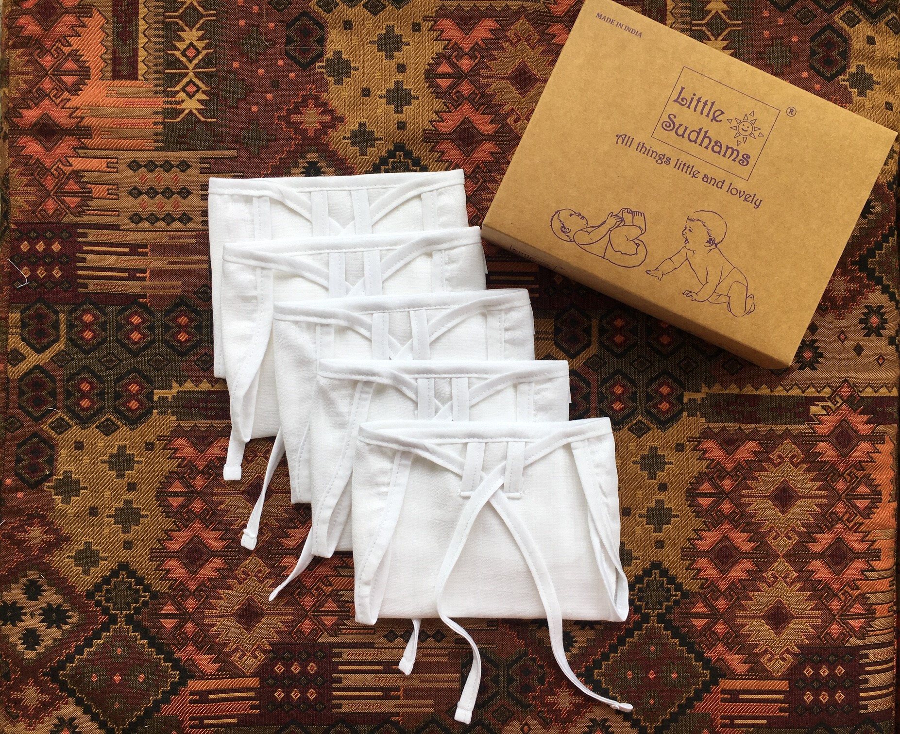 Muslin U-shaped Nappy