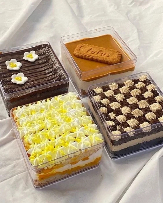 N45 Acrylic Square Dessert Box N45 Acrylic Square Dessert Box