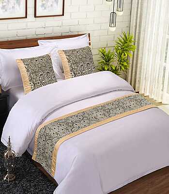 Sofrito Bed Runner with Cushion Cover - Ornate Collection - Golden Weave Bed Runner Sofrito Bed Runner with Cushion Cover - Ornate Collection - Golden Weave Bed Runner