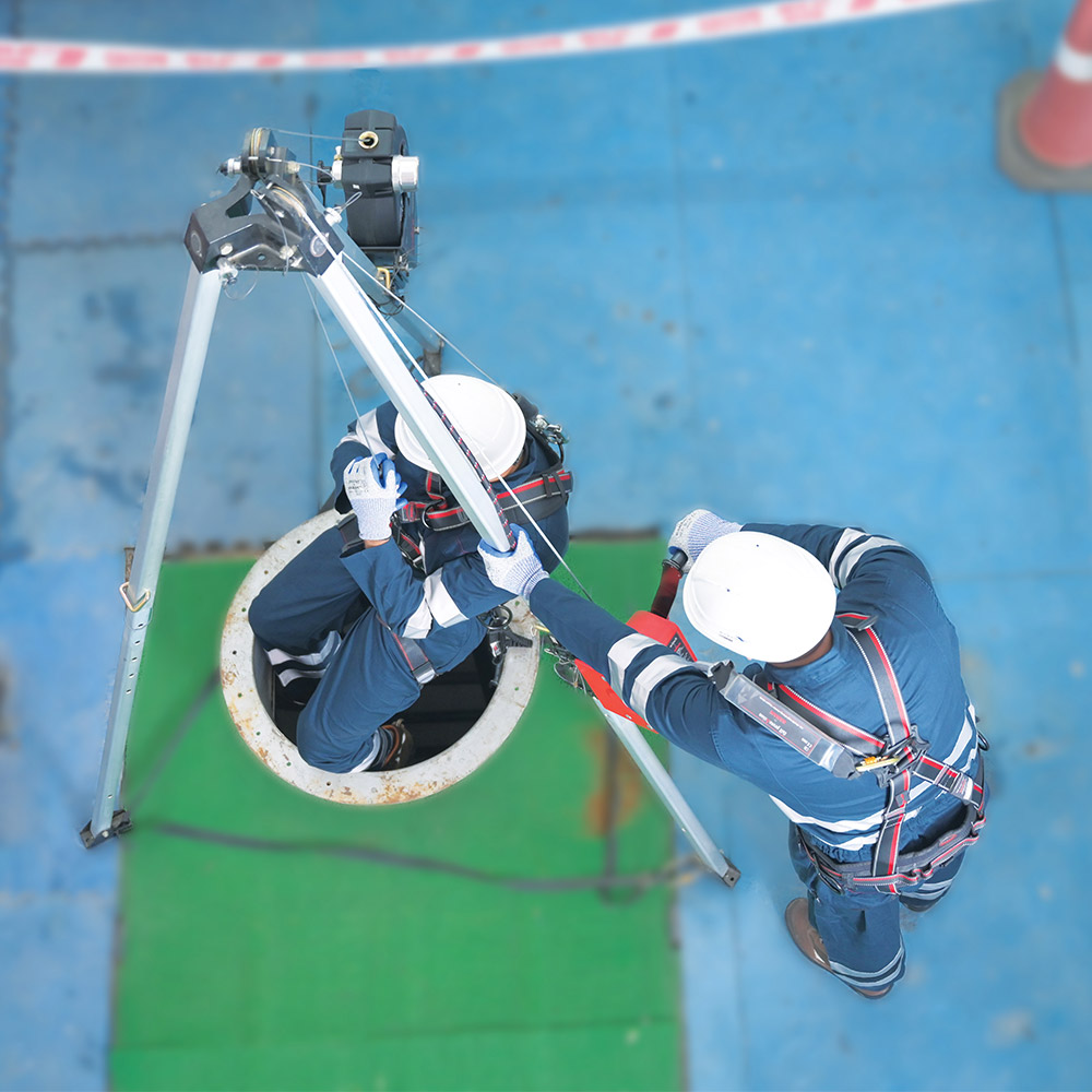 Karam PN654 CONFINED SPACE KIT WITH TRIPOD