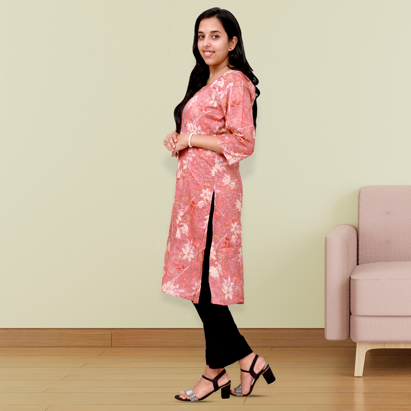Princess Feeling Foil Printed Side Slit Peach Floral Top