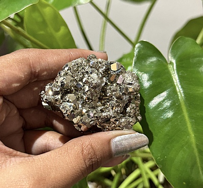 Pyrite Crystal Geodes (Peru) Pyrite Crystal Geodes (Peru)