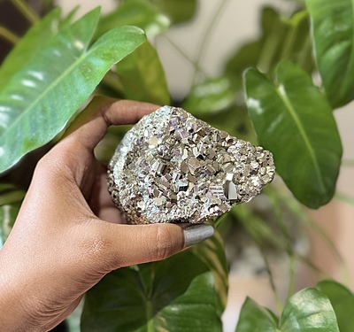 Pyrite Crystal Geodes (Peru) Pyrite Crystal Geodes (Peru)