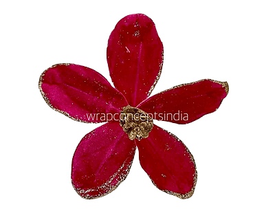 Velvet Flower with Gitter Pine Center Velvet Flower with Gitter Pine Center
