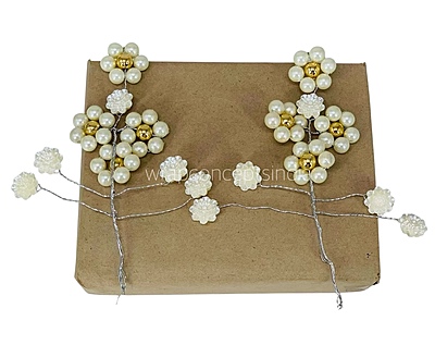 Round Pearl Flowers Stick Add-ons