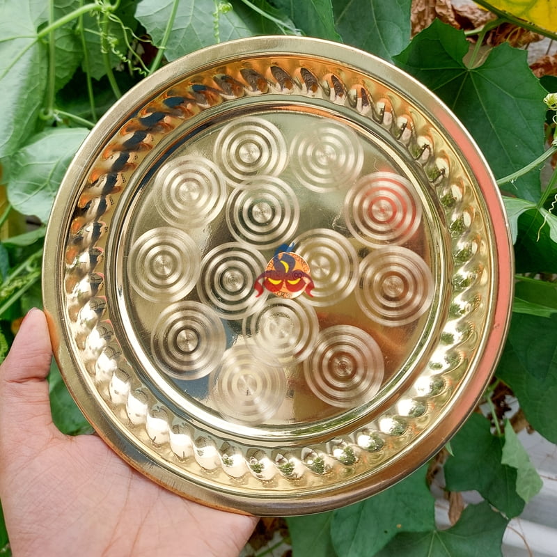 Round plate - Brass Round plate - Brass