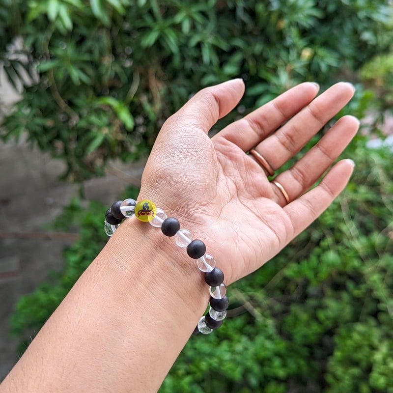 Sphatikam & karungali bracelet Sphatikam & karungali bracelet