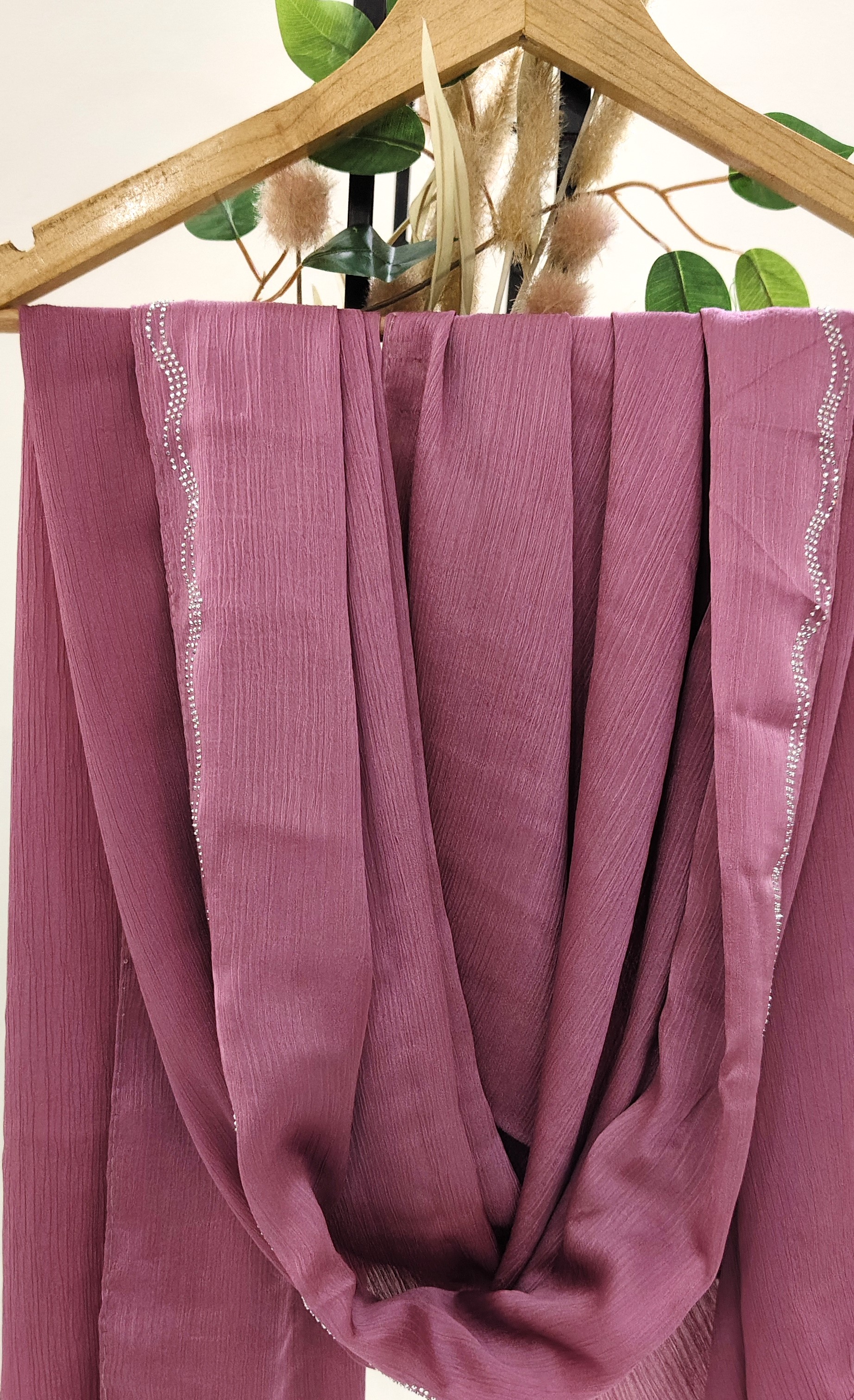 Premium Malaysian Munna Satin With Scalloped stone