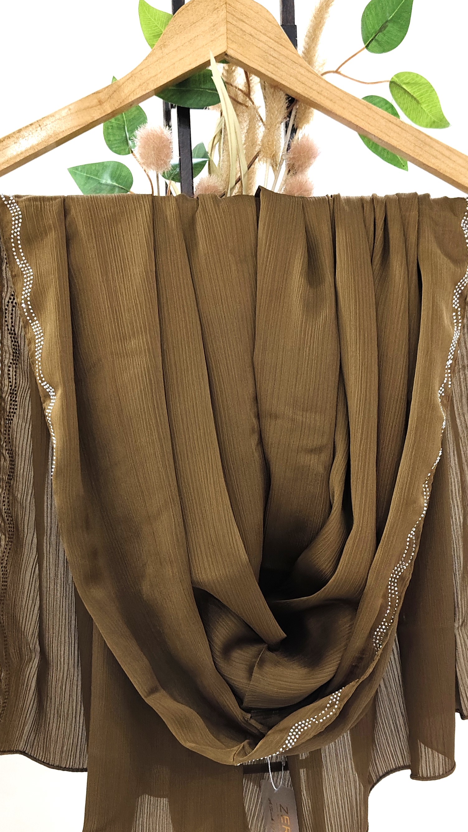 Premium Malaysian Munna Satin With Scalloped stone