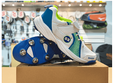 CRICKET SHOES SS RANGER SPIKES