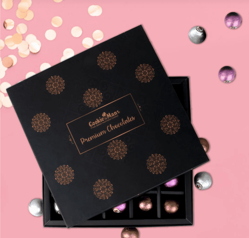 Cookie Man Premium 25 moulded chocolates Gift Box