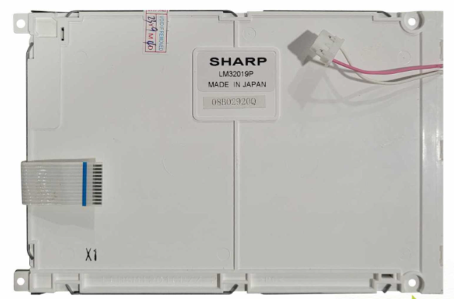 Sharp LM32019P LCD display